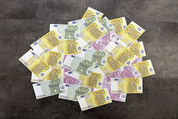 14000 euro in biljetten
