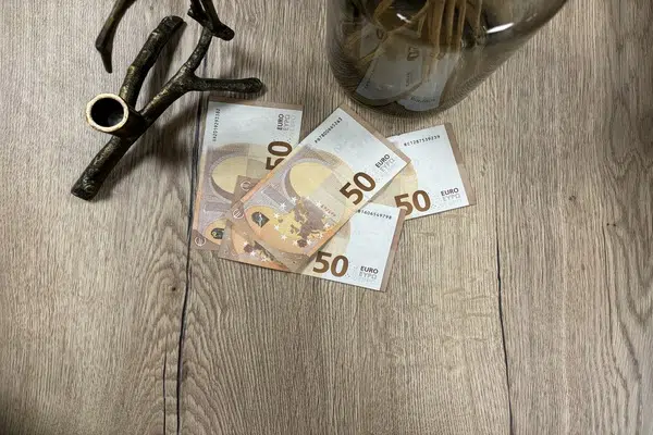 200 euro in biljetten