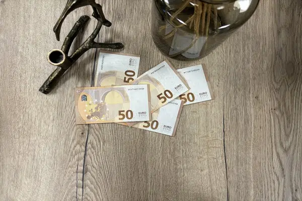250 euro in biljetten