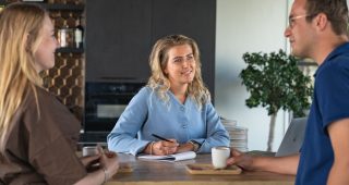 Wensen en behoeftes bespreken met een klant